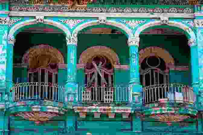 A Colonial Era Building With Intricate Details And Colorful Balconies Dominican Republic Travel Guide With 100 Landscape Photos