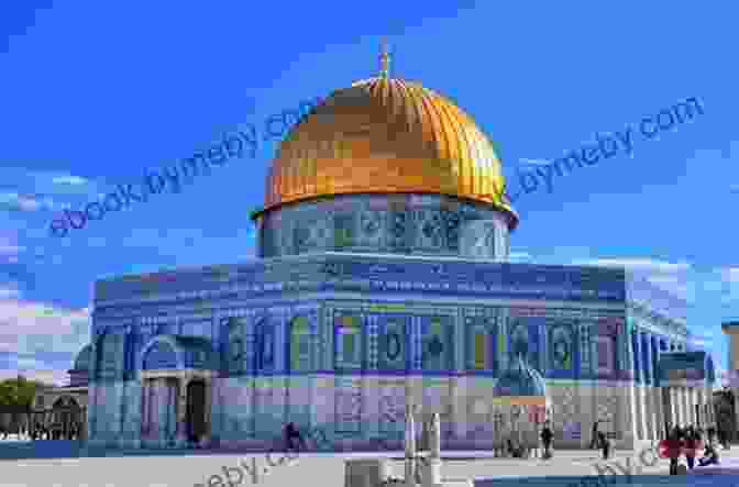 Panoramic View Of The Temple Mount, Showcasing The Iconic Golden Dome Of The Rock And Al Aqsa Mosque Jerusalem Of Gold: The Holy City