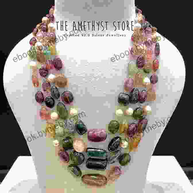 Stunning Beaded Necklace With Intricate Details Everyday Beadery Volume 3: Featuring Mode Beady Buddies (Everyday Beadery By The Beadery)